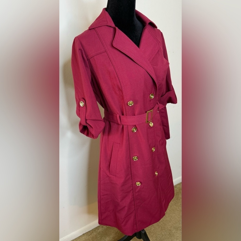 Sharagano Red wrap shirt dress belted gold tone buttons, buckle pockets 4 EUC - Picture 4 of 9